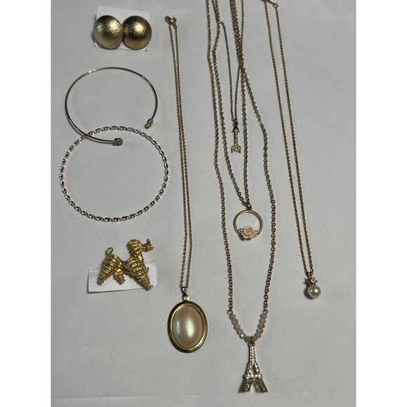 Gold-Tone Mixed Jewelry Bundle W/ Necklaces Bracelets Earrings & Brooch - Picture 9 of 9